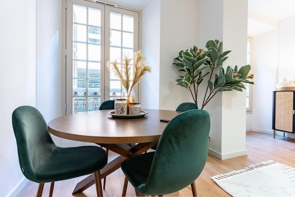 Premium Flat In Malaga Center With Free Parking Apartment ภายนอก รูปภาพ