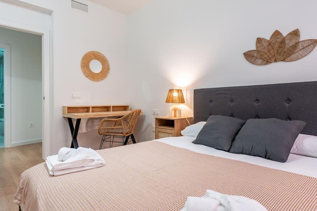 Premium Flat In Malaga Center With Free Parking Apartment ภายนอก รูปภาพ