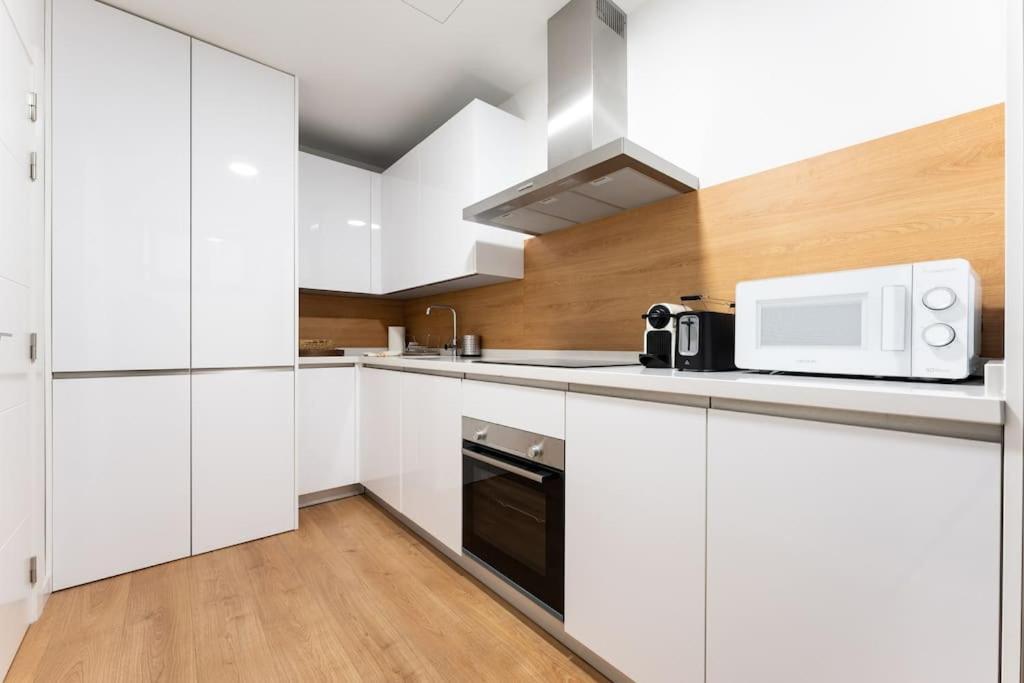 Premium Flat In Malaga Center With Free Parking Apartment ภายนอก รูปภาพ